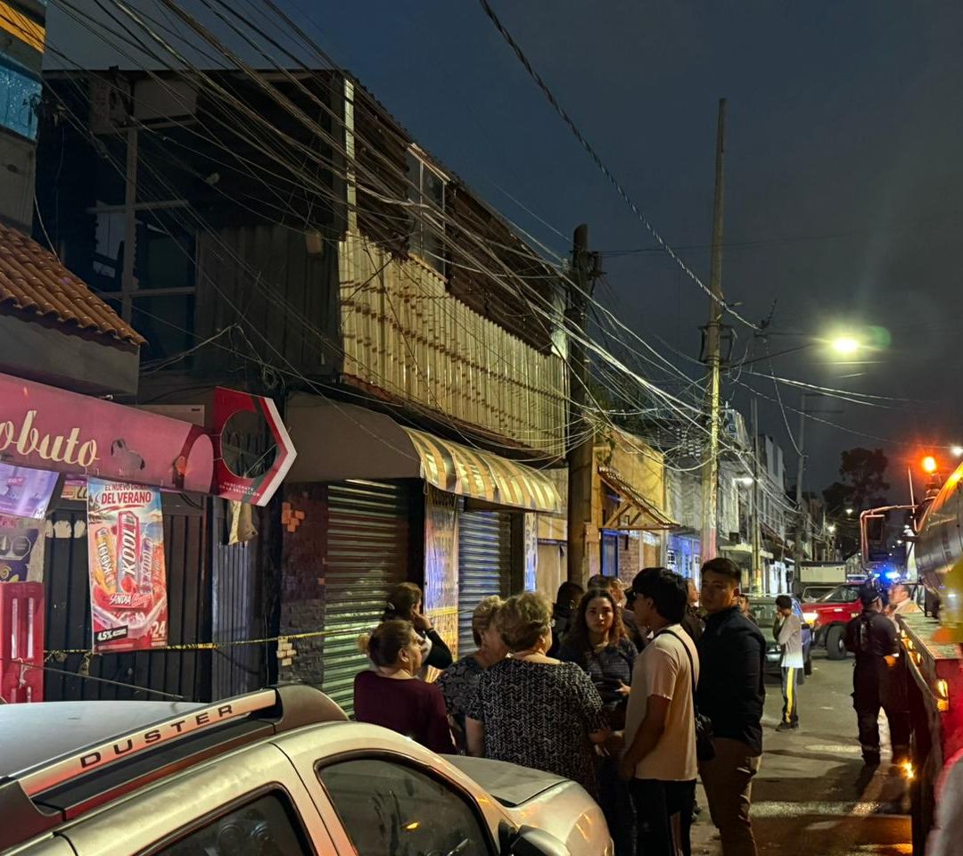 El incendio fue controlado por los cuerpos de emergencia. Foto: N+